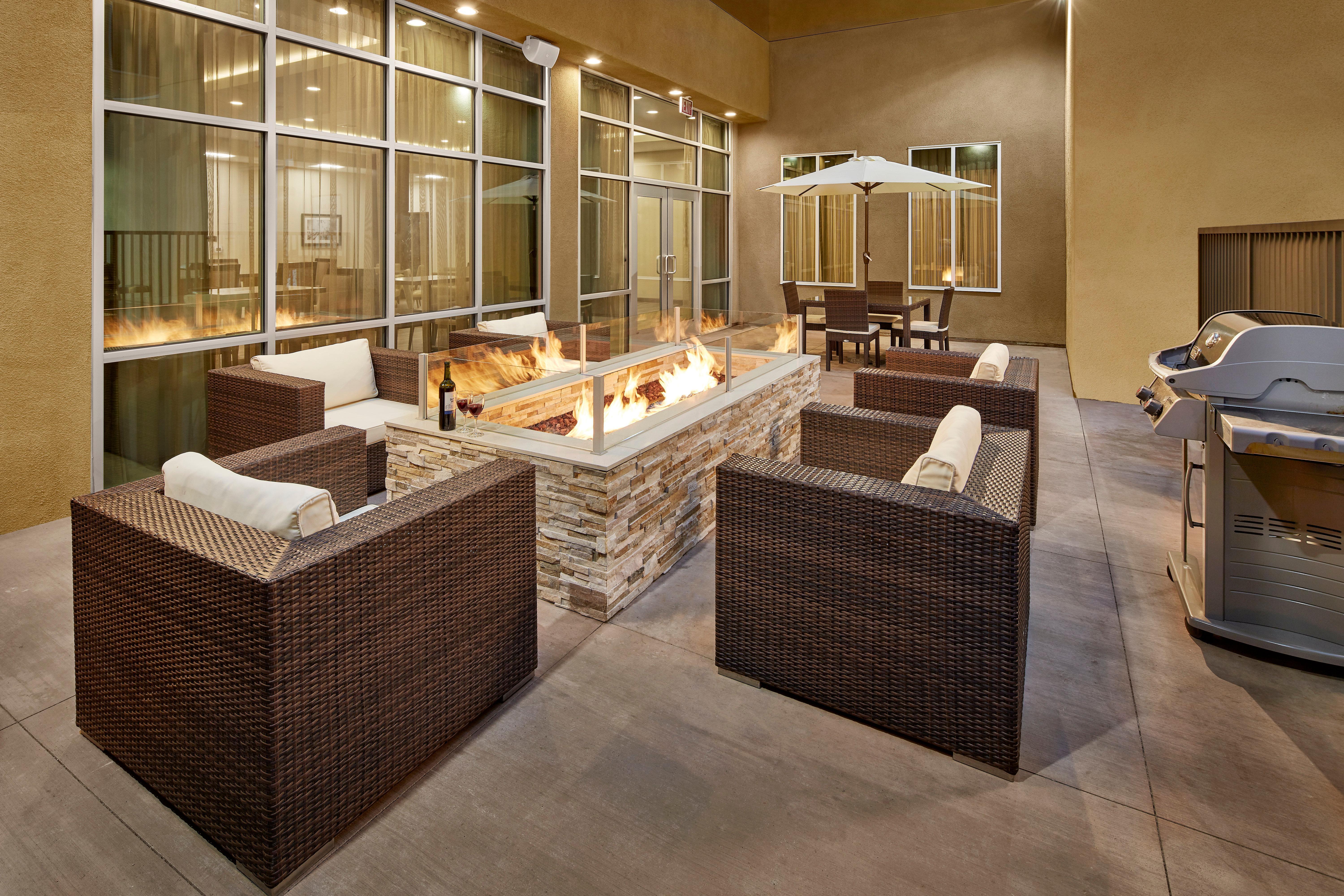 Staybridge Suites Anaheim At The Park By Ihg Exterior foto